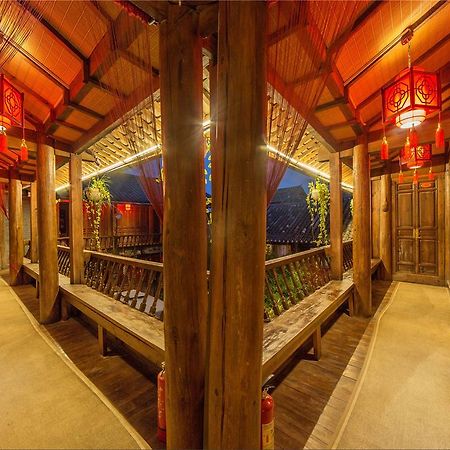 Lijiang Emerald Bay Inn Buitenkant foto