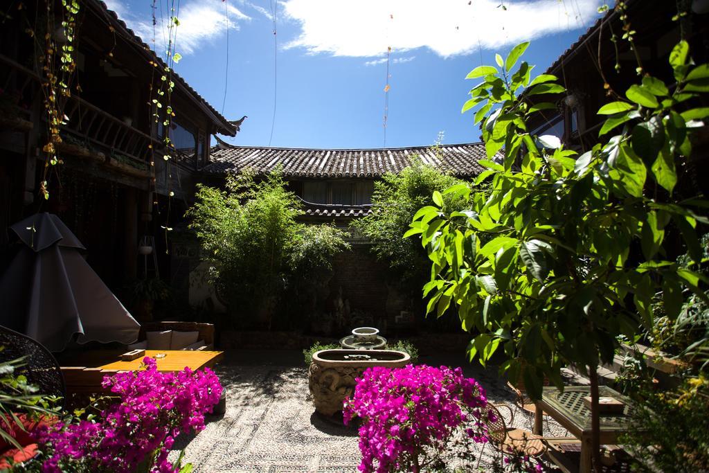 Lijiang Emerald Bay Inn Buitenkant foto