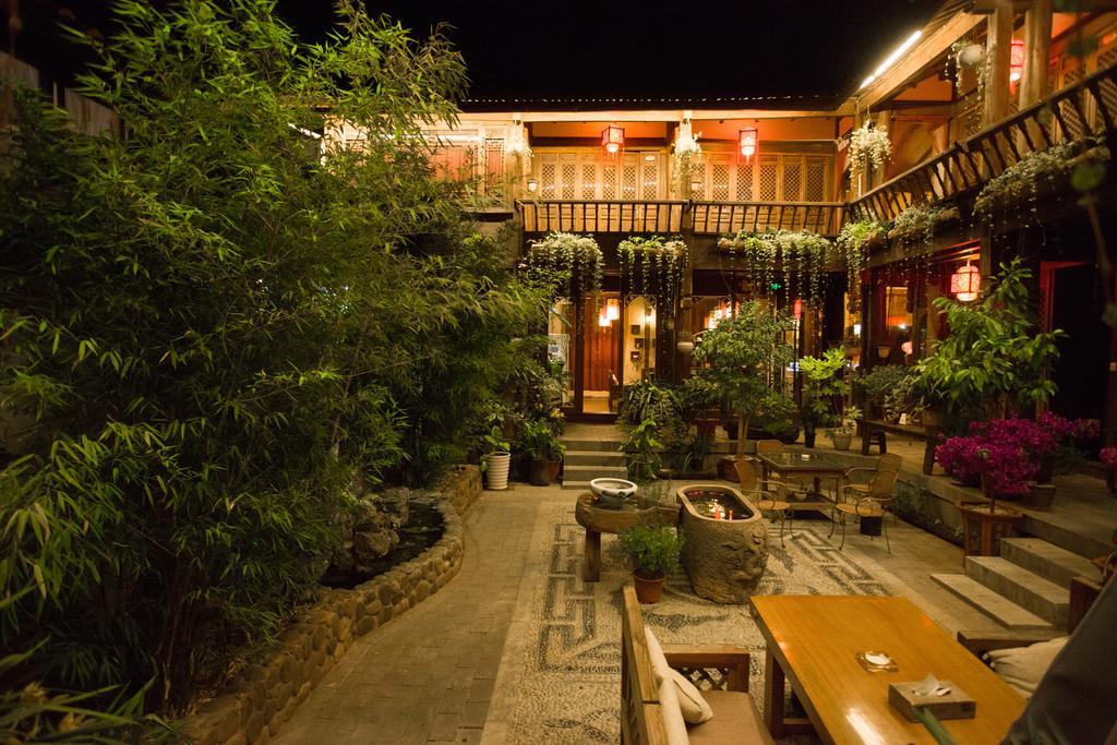 Lijiang Emerald Bay Inn Buitenkant foto