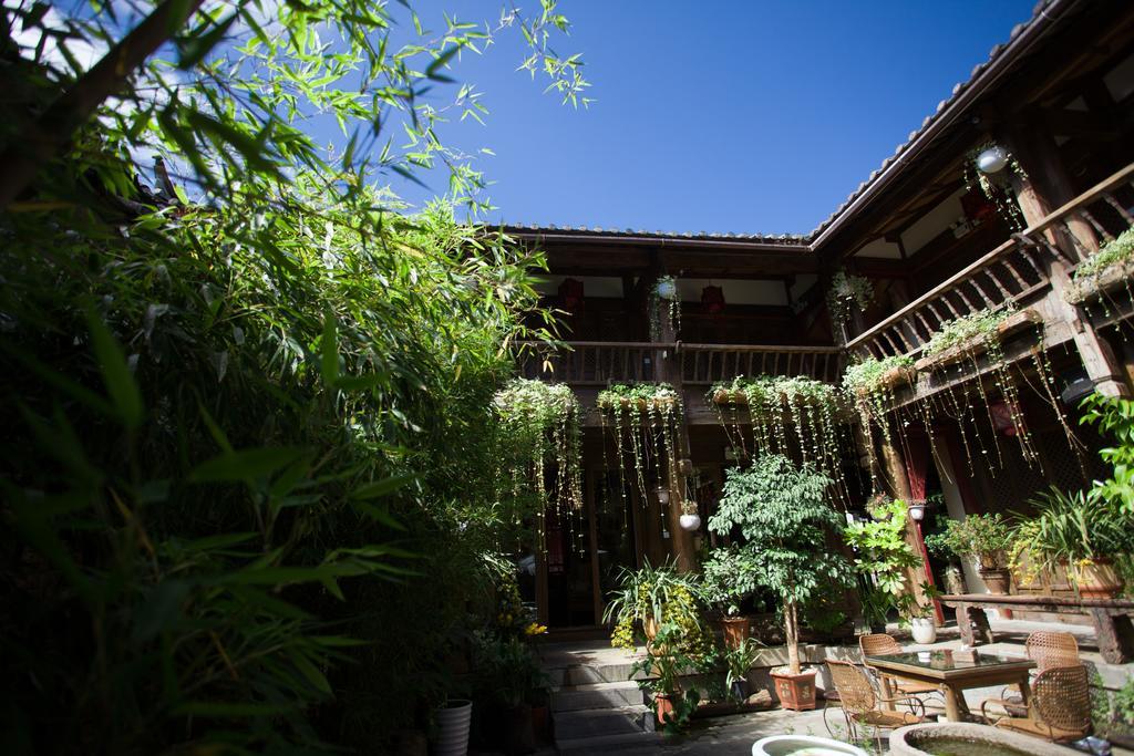 Lijiang Emerald Bay Inn Buitenkant foto