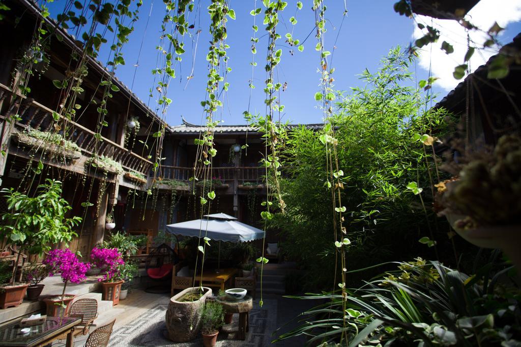 Lijiang Emerald Bay Inn Buitenkant foto