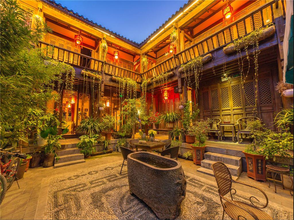 Lijiang Emerald Bay Inn Buitenkant foto